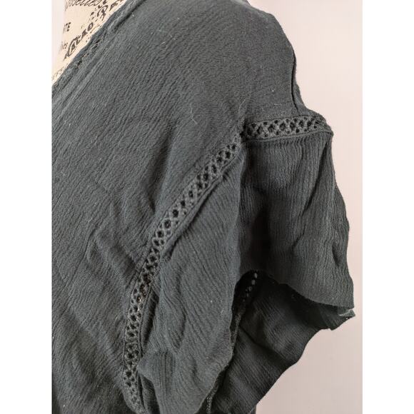 Buffalo David Bitton Womens 2XL Blouse Black XXL Slinky V-Neck Cut-Out Short Sl - Picture 8 of 12